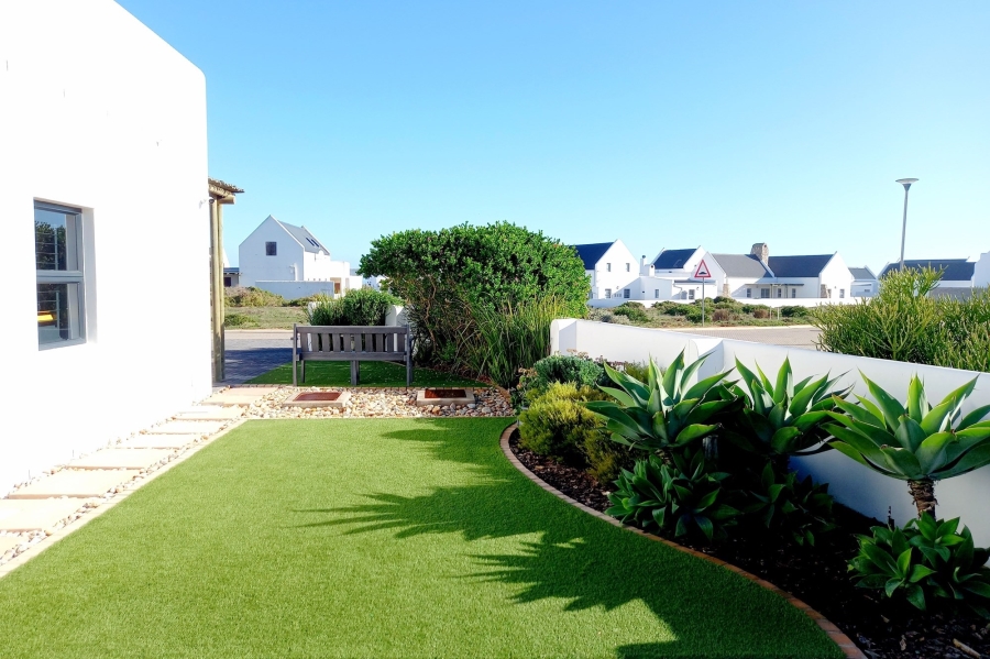 4 Bedroom Property for Sale in Jacobsbaai Western Cape